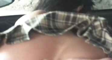 sex che mặt Maid Medusa không thể cưỡng sex me ke lại một vòi nước lớn.